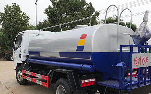 ���������|�L(f��ng)С��������ˮ܇��ʲô��ô����ُ�I