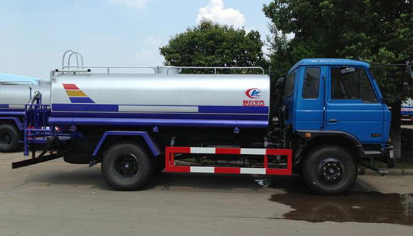 程力汽車(chē)集團(tuán)與福田汽車(chē)公司在2017年成功海外合作